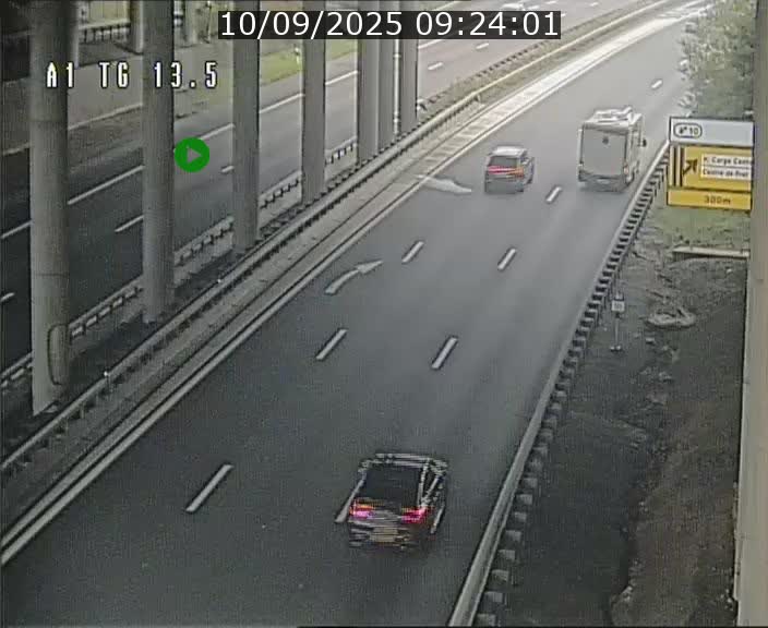 <h2>Traffic live webcam Luxembourg Senningen - A1 direction Luxembourg - BK 13.5</h2>