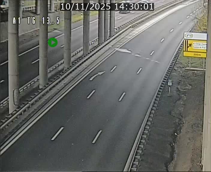 <h2>Traffic live webcam Luxembourg Senningen - A1 direction Luxembourg - BK 13.5</h2>