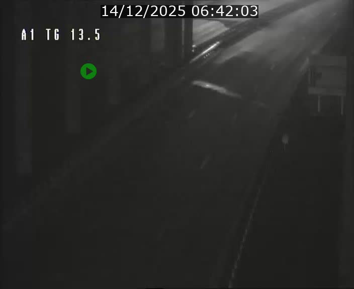 <h2>Traffic live webcam Luxembourg Senningen - A1 direction Luxembourg - BK 13.5</h2>