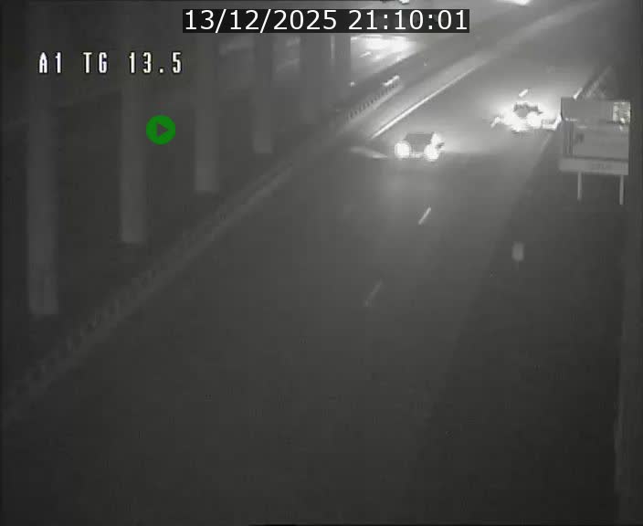 <h2>Traffic live webcam Luxembourg Senningen - A1 direction Luxembourg - BK 13.5</h2>