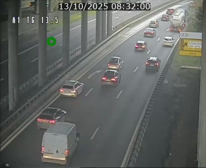 <h2>Traffic live webcam Luxembourg Senningen - A1 direction Luxembourg - BK 13.5</h2>