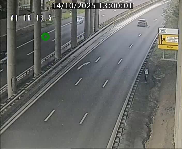 <h2>Traffic live webcam Luxembourg Senningen - A1 direction Luxembourg - BK 13.5</h2>