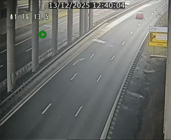 <h2>Traffic live webcam Luxembourg Senningen - A1 direction Luxembourg - BK 13.5</h2>