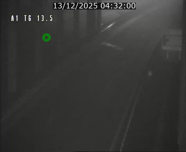 <h2>Traffic live webcam Luxembourg Senningen - A1 direction Luxembourg - BK 13.5</h2>