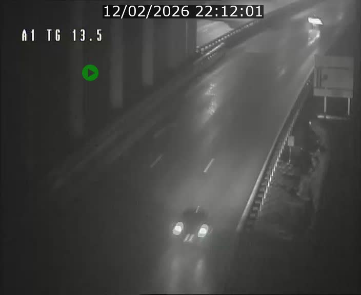 <h2>Traffic live webcam Luxembourg Senningen - A1 direction Luxembourg - BK 13.5</h2>