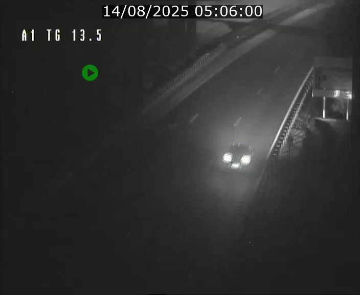 <h2>Traffic live webcam Luxembourg Senningen - A1 direction Luxembourg - BK 13.5</h2>