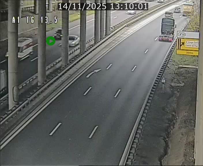 <h2>Traffic live webcam Luxembourg Senningen - A1 direction Luxembourg - BK 13.5</h2>