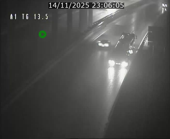 <h2>Traffic live webcam Luxembourg Senningen - A1 direction Luxembourg - BK 13.5</h2>