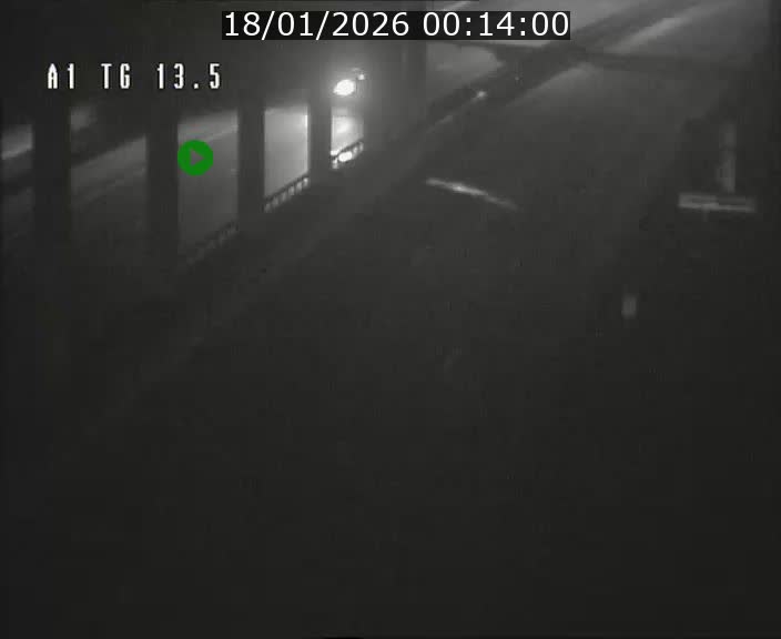 <h2>Traffic live webcam Luxembourg Senningen - A1 direction Luxembourg - BK 13.5</h2>