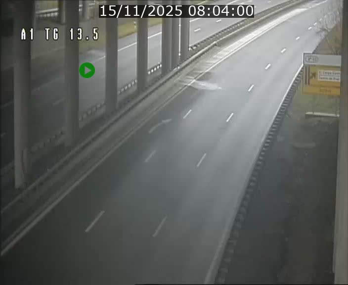 <h2>Traffic live webcam Luxembourg Senningen - A1 direction Luxembourg - BK 13.5</h2>