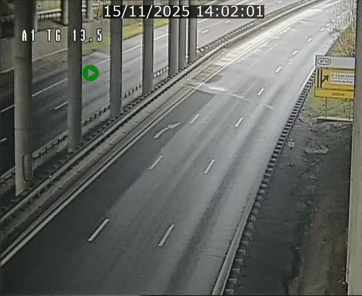 <h2>Traffic live webcam Luxembourg Senningen - A1 direction Luxembourg - BK 13.5</h2>