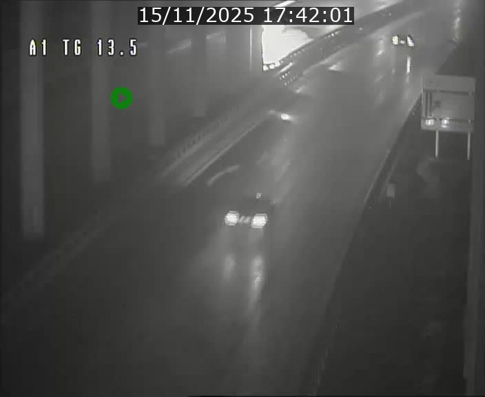 <h2>Traffic live webcam Luxembourg Senningen - A1 direction Luxembourg - BK 13.5</h2>