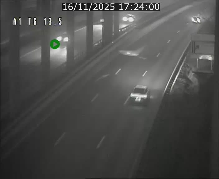 <h2>Traffic live webcam Luxembourg Senningen - A1 direction Luxembourg - BK 13.5</h2>