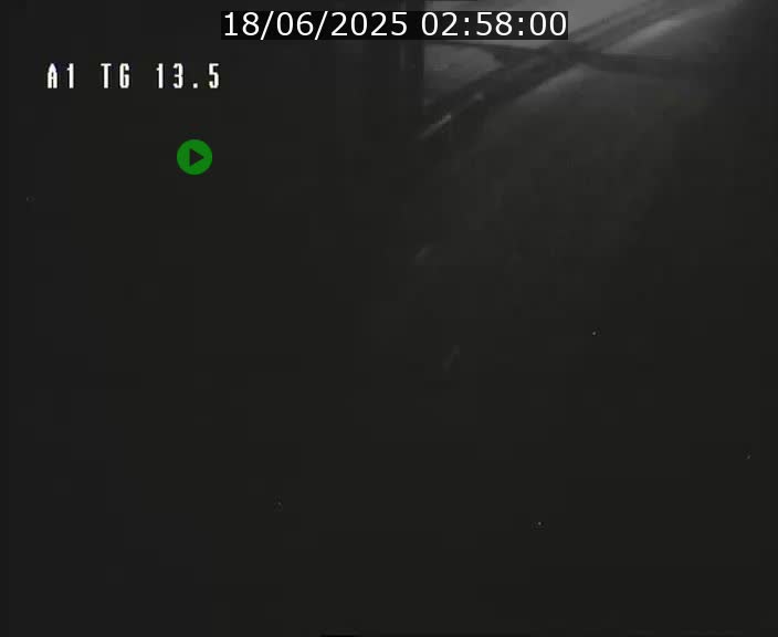 Traffic live webcam Luxembourg Senningen - A1 direction Luxembourg - BK 13.5