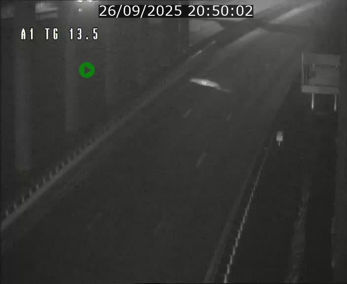 <h2>Traffic live webcam Luxembourg Senningen - A1 direction Luxembourg - BK 13.5</h2>