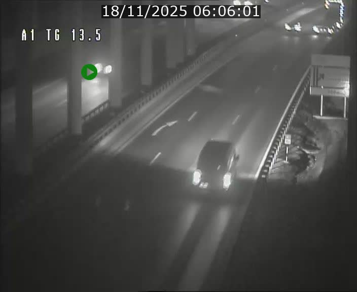 <h2>Traffic live webcam Luxembourg Senningen - A1 direction Luxembourg - BK 13.5</h2>
