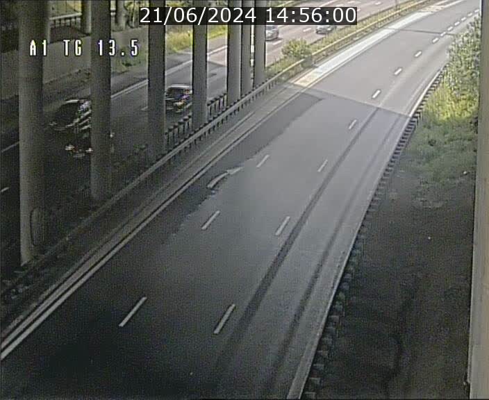Traffic live webcam Luxembourg Senningen - A1 direction Luxembourg - BK 13.5