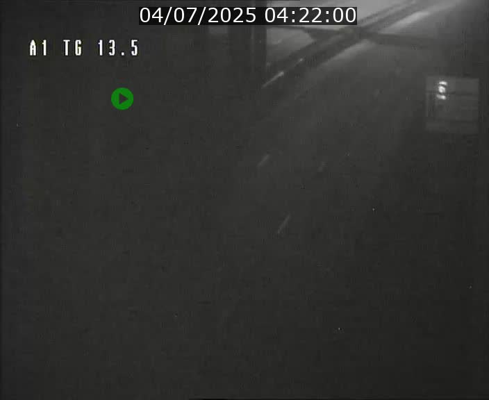 Traffic live webcam Luxembourg Senningen - A1 direction Luxembourg - BK 13.5