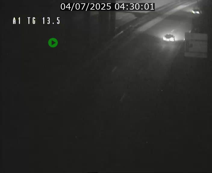 Traffic live webcam Luxembourg Senningen - A1 direction Luxembourg - BK 13.5