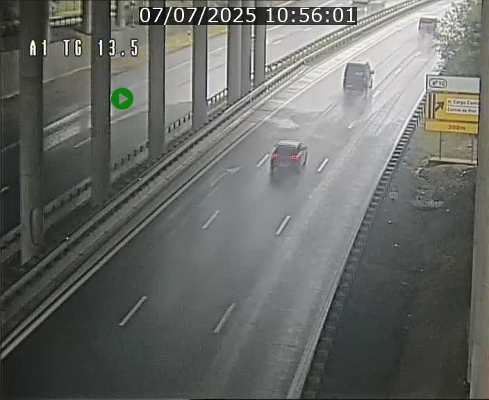 Traffic live webcam Luxembourg Senningen - A1 direction Luxembourg - BK 13.5