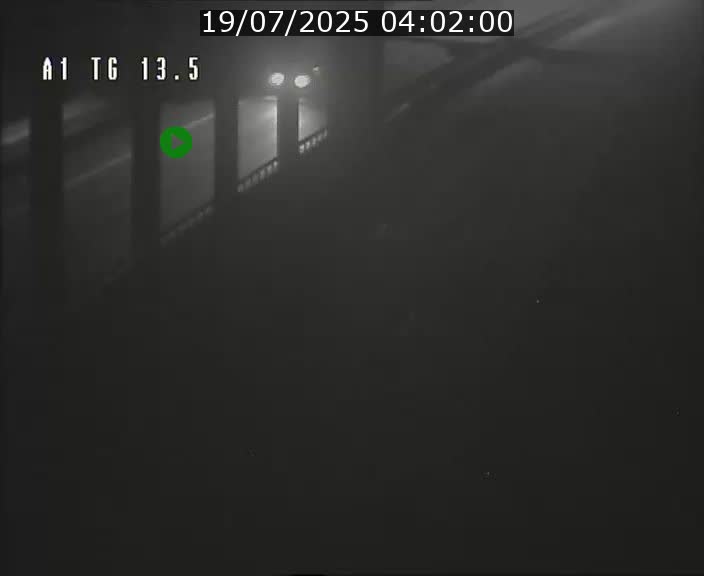 Traffic live webcam Luxembourg Senningen - A1 direction Luxembourg - BK 13.5