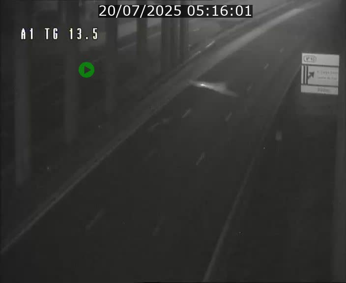 Traffic live webcam Luxembourg Senningen - A1 direction Luxembourg - BK 13.5
