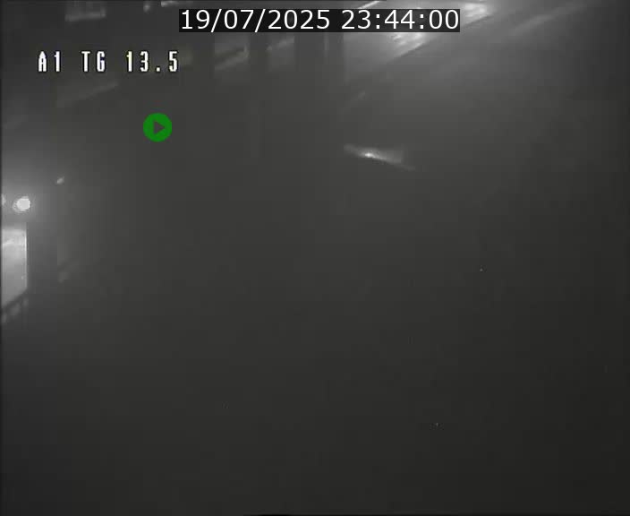 Traffic live webcam Luxembourg Senningen - A1 direction Luxembourg - BK 13.5