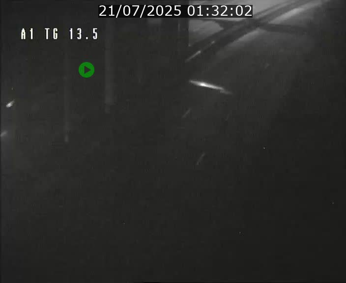 Traffic live webcam Luxembourg Senningen - A1 direction Luxembourg - BK 13.5