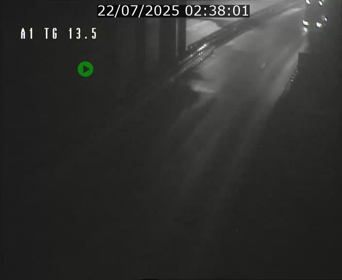 Traffic live webcam Luxembourg Senningen - A1 direction Luxembourg - BK 13.5