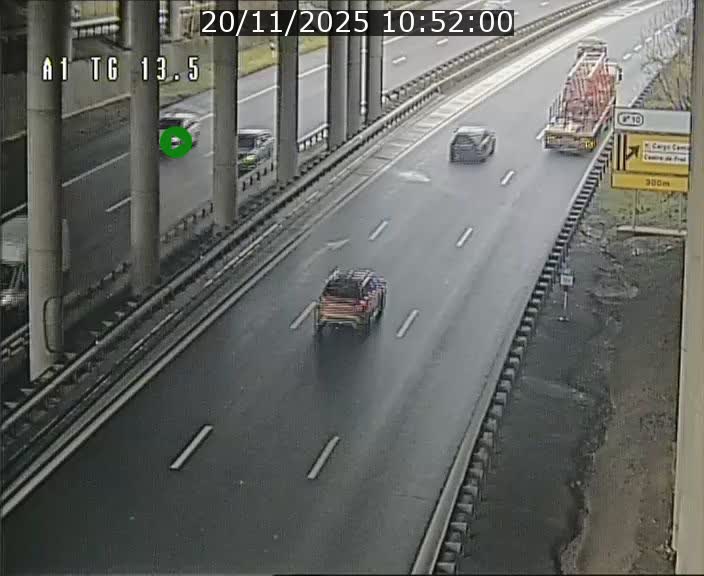 <h2>Traffic live webcam Luxembourg Senningen - A1 direction Luxembourg - BK 13.5</h2>