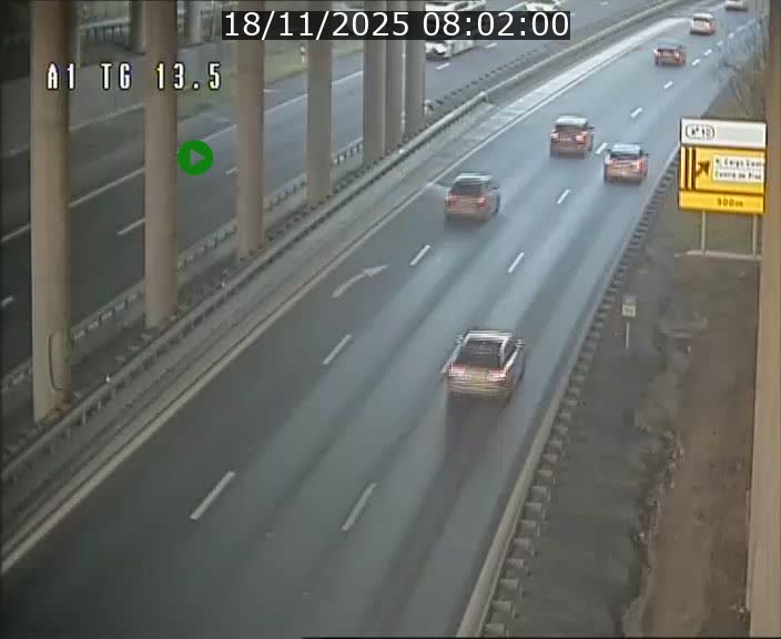<h2>Traffic live webcam Luxembourg Senningen - A1 direction Luxembourg - BK 13.5</h2>