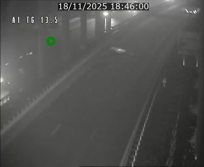 <h2>Traffic live webcam Luxembourg Senningen - A1 direction Luxembourg - BK 13.5</h2>