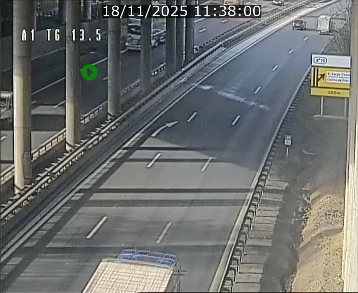 <h2>Traffic live webcam Luxembourg Senningen - A1 direction Luxembourg - BK 13.5</h2>