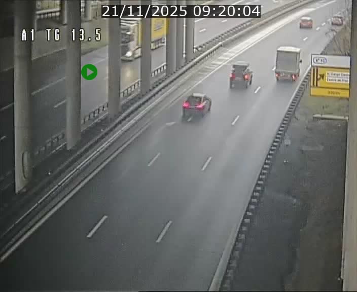 <h2>Traffic live webcam Luxembourg Senningen - A1 direction Luxembourg - BK 13.5</h2>