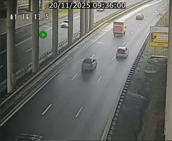 <h2>Traffic live webcam Luxembourg Senningen - A1 direction Luxembourg - BK 13.5</h2>