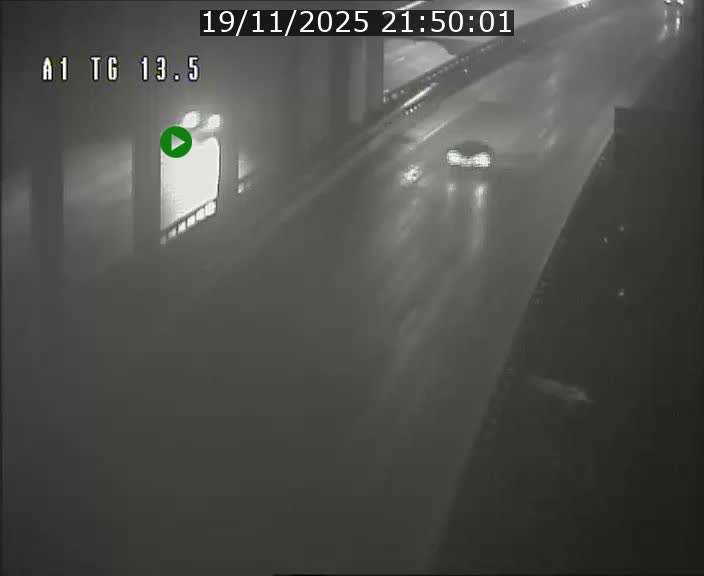 <h2>Traffic live webcam Luxembourg Senningen - A1 direction Luxembourg - BK 13.5</h2>