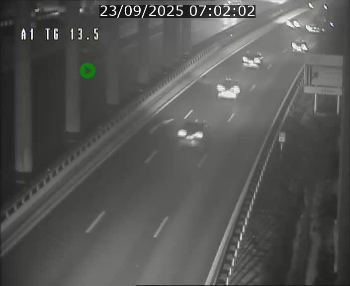 <h2>Traffic live webcam Luxembourg Senningen - A1 direction Luxembourg - BK 13.5</h2>