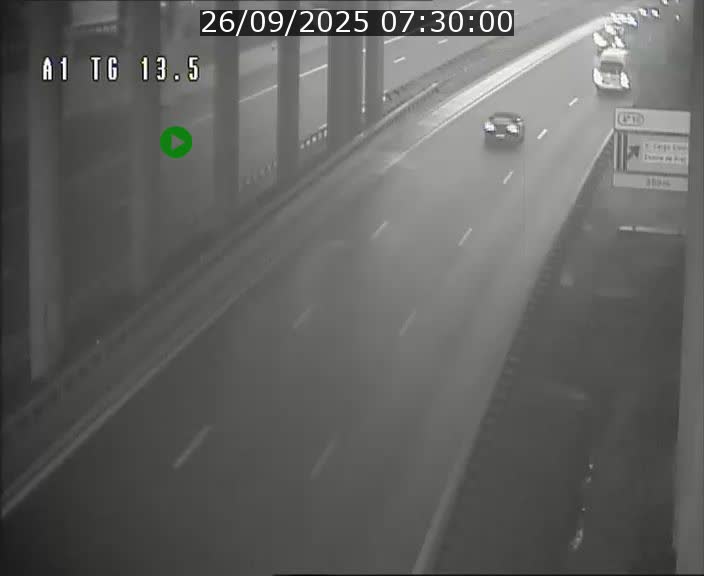 <h2>Traffic live webcam Luxembourg Senningen - A1 direction Luxembourg - BK 13.5</h2>