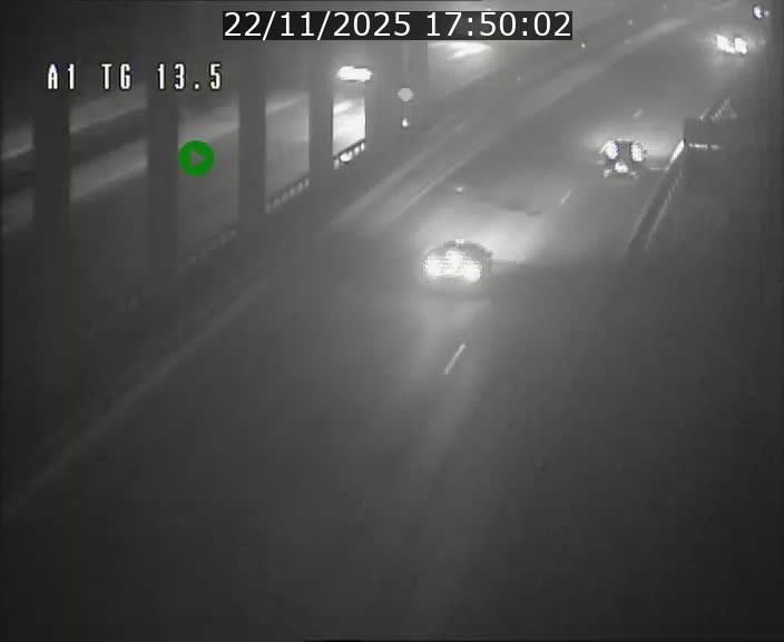 <h2>Traffic live webcam Luxembourg Senningen - A1 direction Luxembourg - BK 13.5</h2>