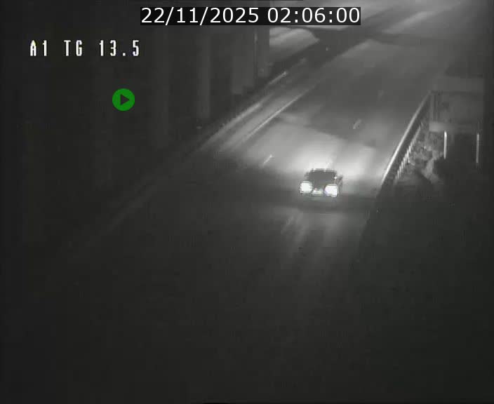 <h2>Traffic live webcam Luxembourg Senningen - A1 direction Luxembourg - BK 13.5</h2>