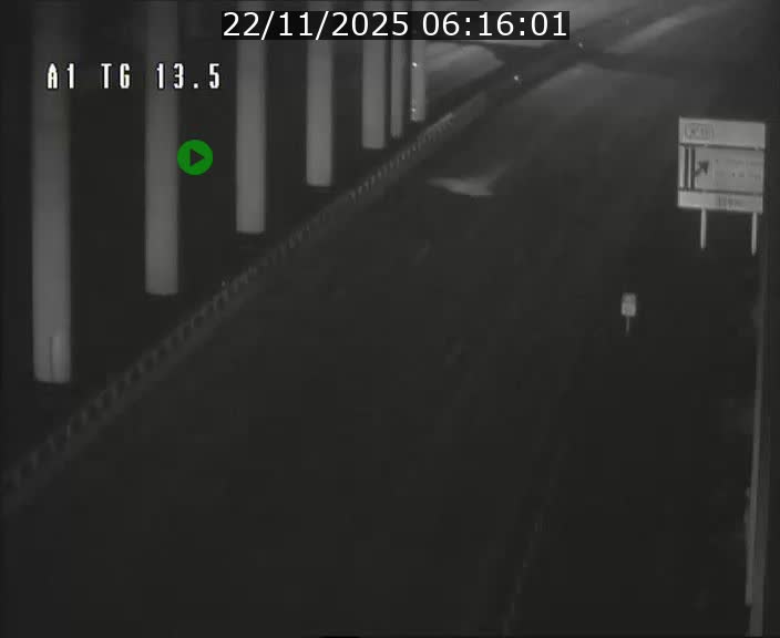 <h2>Traffic live webcam Luxembourg Senningen - A1 direction Luxembourg - BK 13.5</h2>