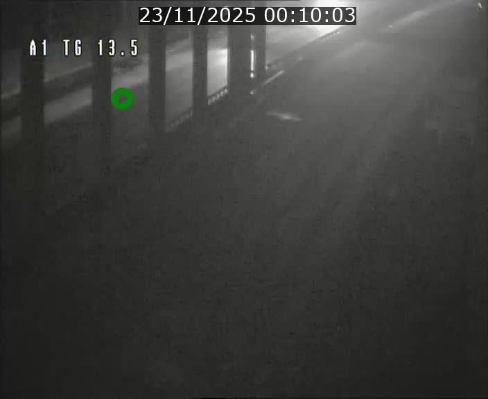 <h2>Traffic live webcam Luxembourg Senningen - A1 direction Luxembourg - BK 13.5</h2>