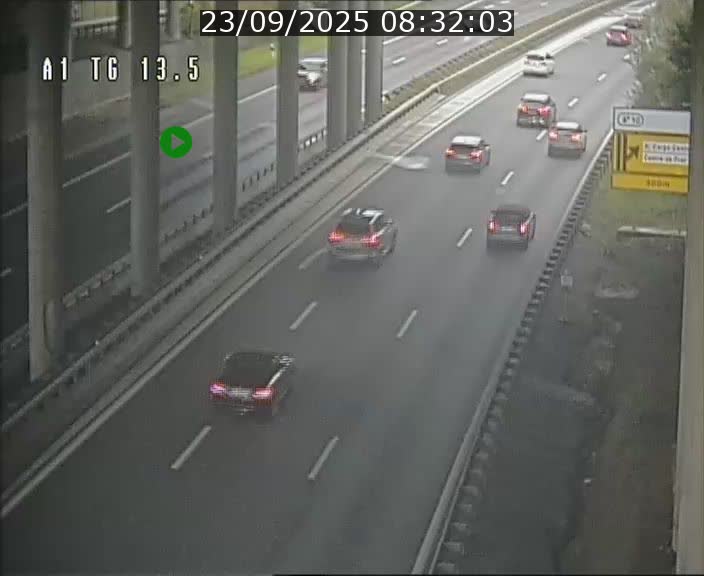 <h2>Traffic live webcam Luxembourg Senningen - A1 direction Luxembourg - BK 13.5</h2>