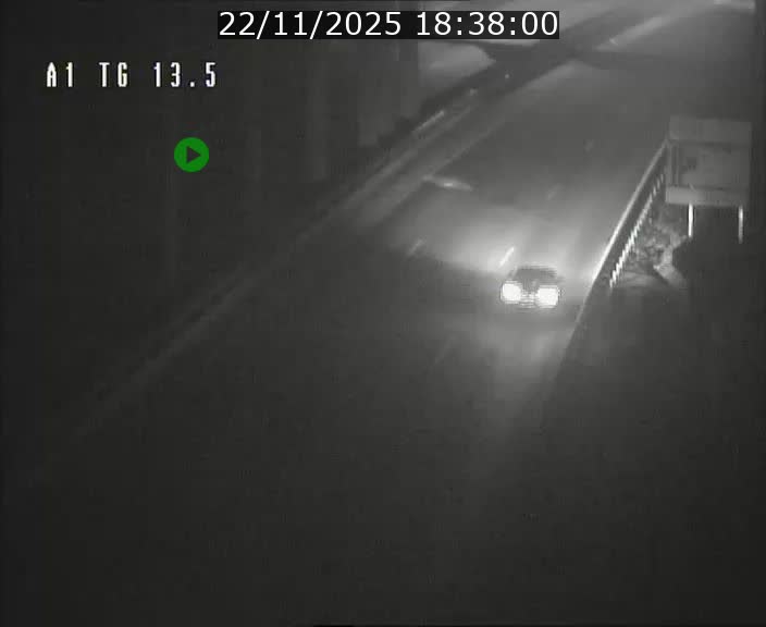 <h2>Traffic live webcam Luxembourg Senningen - A1 direction Luxembourg - BK 13.5</h2>