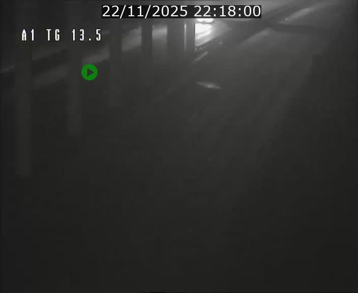 <h2>Traffic live webcam Luxembourg Senningen - A1 direction Luxembourg - BK 13.5</h2>
