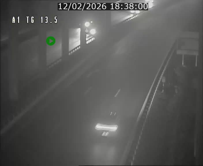 <h2>Traffic live webcam Luxembourg Senningen - A1 direction Luxembourg - BK 13.5</h2>