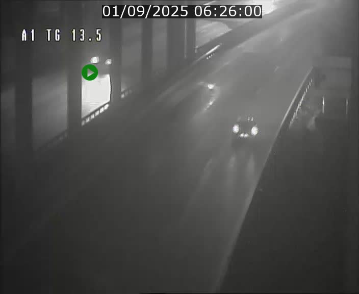 <h2>Traffic live webcam Luxembourg Senningen - A1 direction Luxembourg - BK 13.5</h2>