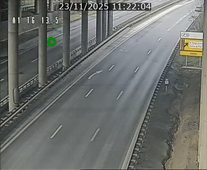 <h2>Traffic live webcam Luxembourg Senningen - A1 direction Luxembourg - BK 13.5</h2>