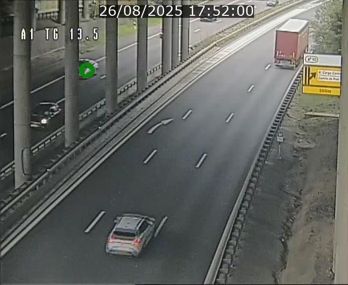 <h2>Traffic live webcam Luxembourg Senningen - A1 direction Luxembourg - BK 13.5</h2>
