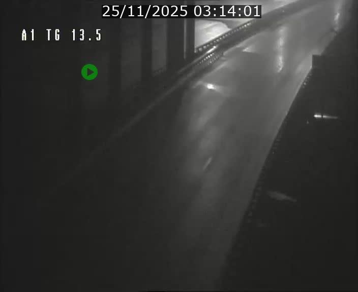 <h2>Traffic live webcam Luxembourg Senningen - A1 direction Luxembourg - BK 13.5</h2>